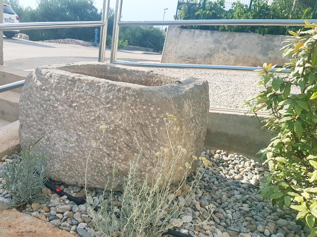 Apartments Kiara Punat Εξωτερικό φωτογραφία