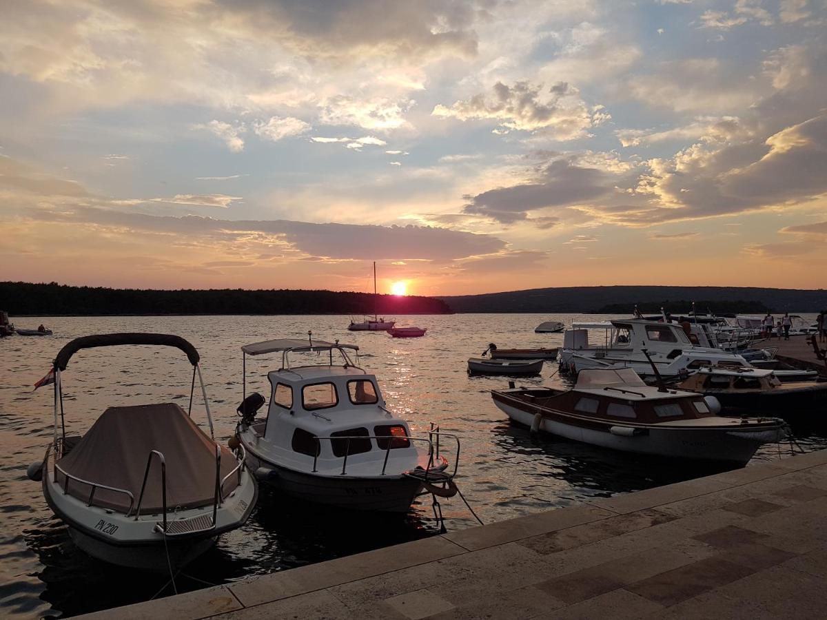 Apartments Kiara Punat Εξωτερικό φωτογραφία