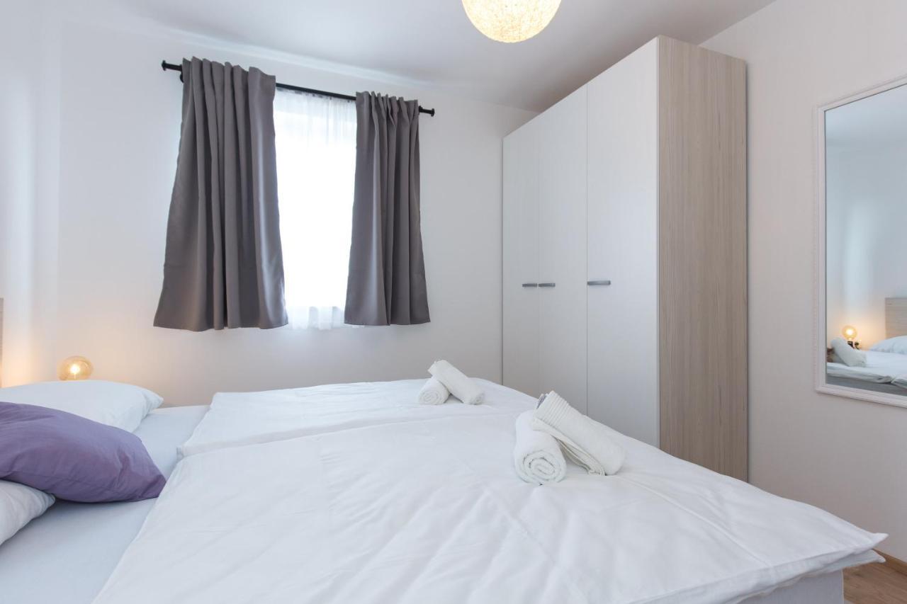 Apartments Kiara Punat Εξωτερικό φωτογραφία